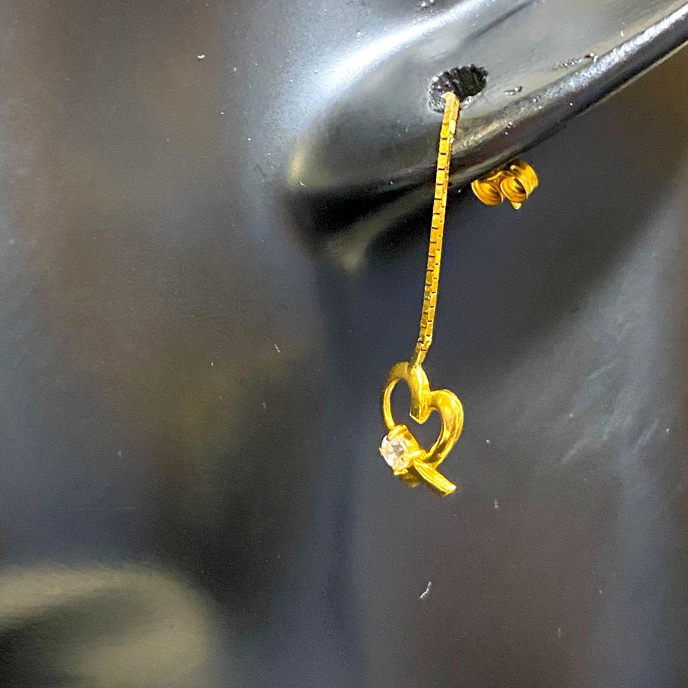 18K Gold Earrings.